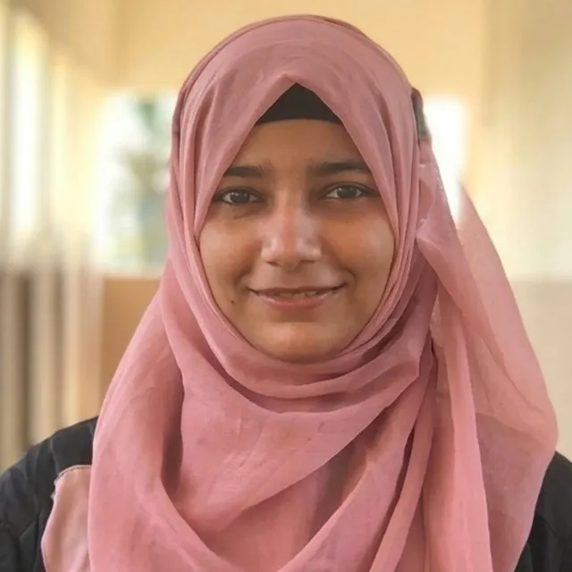 Portrait of Hina Rafiq Siddiqui