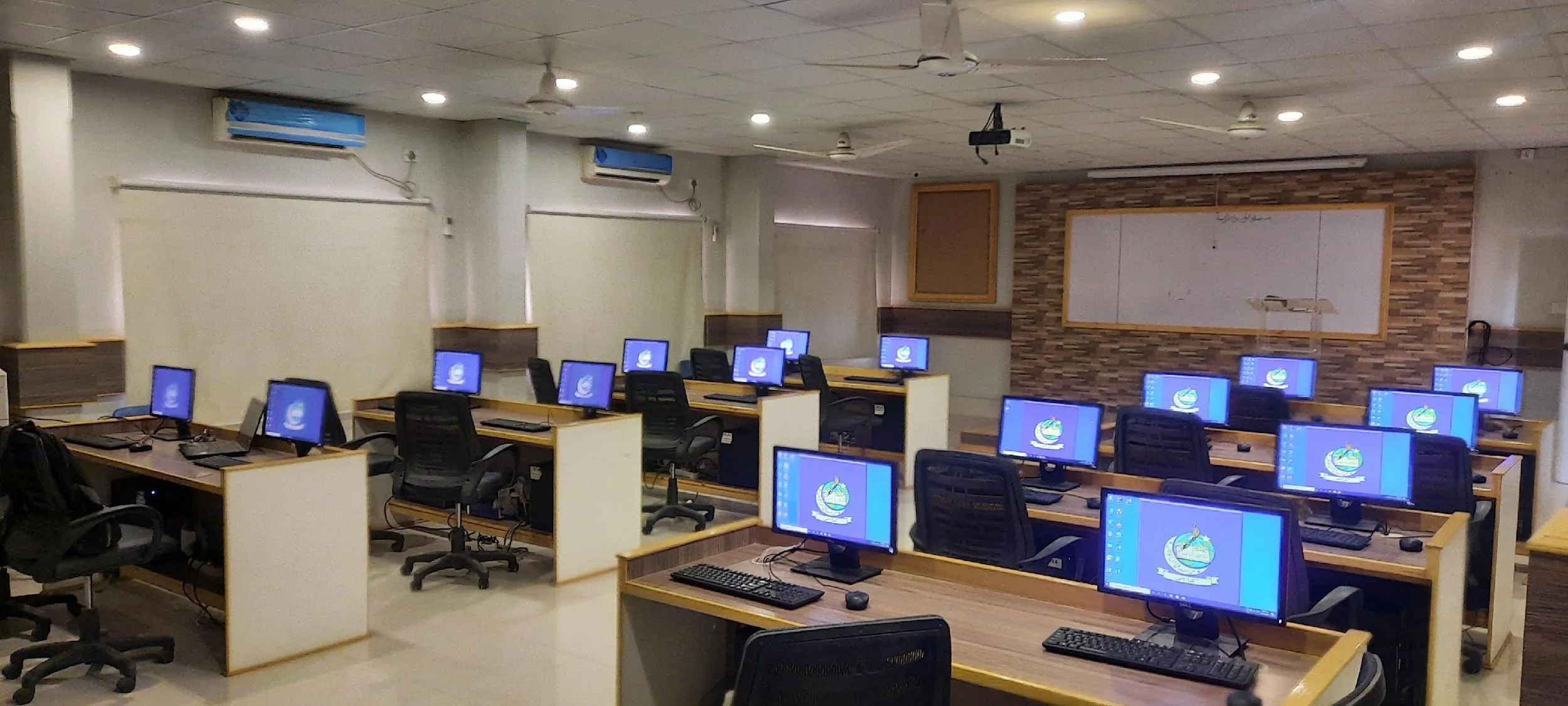 ICT Lab