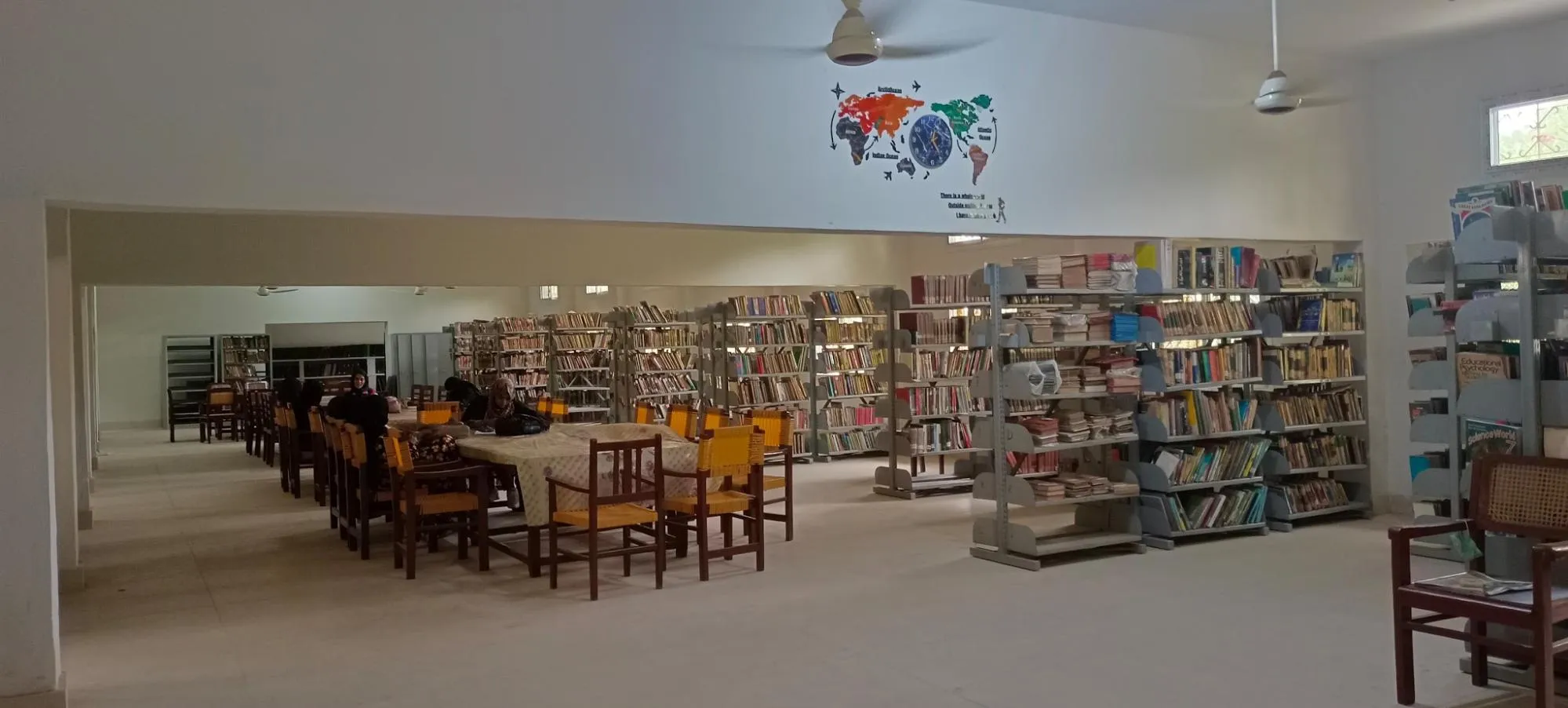 Library — photo 6