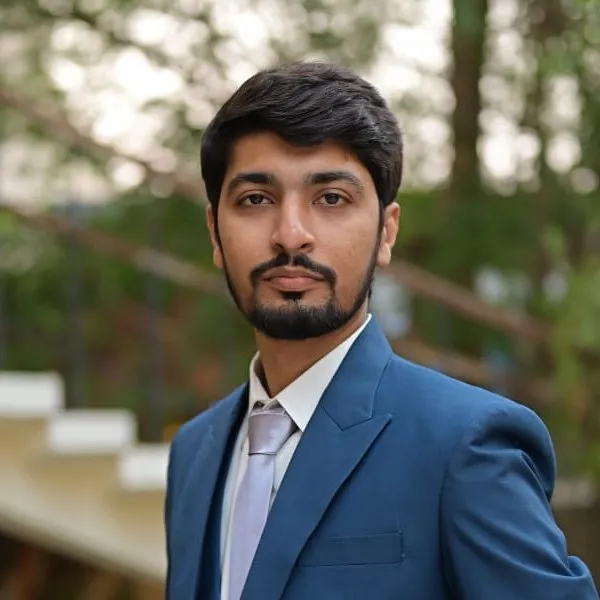 Portrait of Zain Riaz